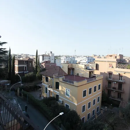 Lejlighed In Punta Di Piedi Rom