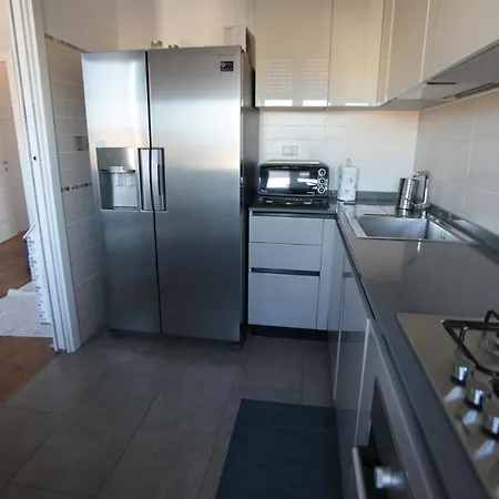 In Punta Di Piedi Rome